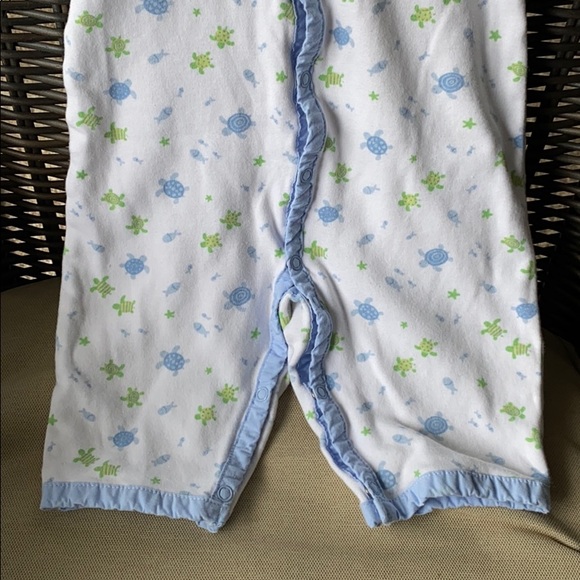Puddles ‘n’  Bubbles short Sleeve Onesie - Picture 3 of 6